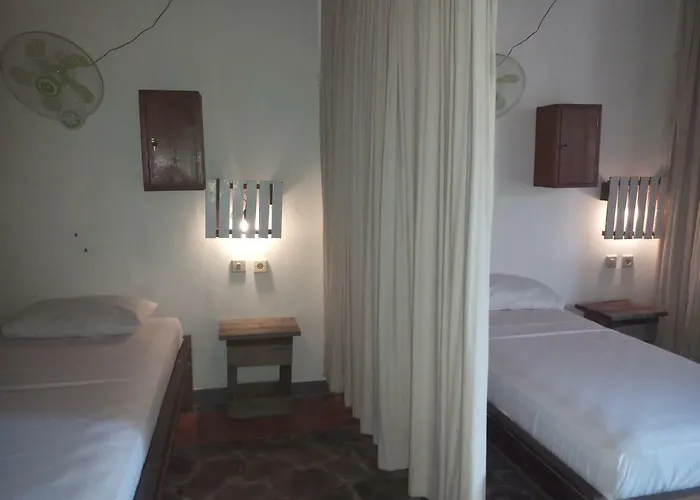 Wawa Wewe I Hostal Amed